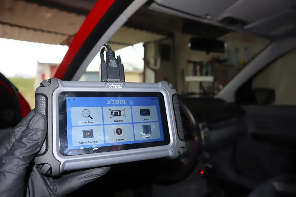 5 Best OBD-II scanners with ABS/SRS in 2025/2026 14 xtool D5S