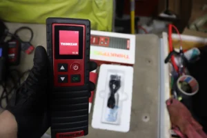 thinkcar G2 tpms in hand