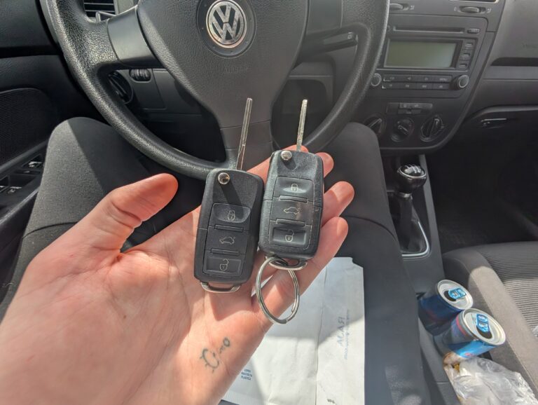 How to add a new key – Volkswagen Golf MK5 (2006)