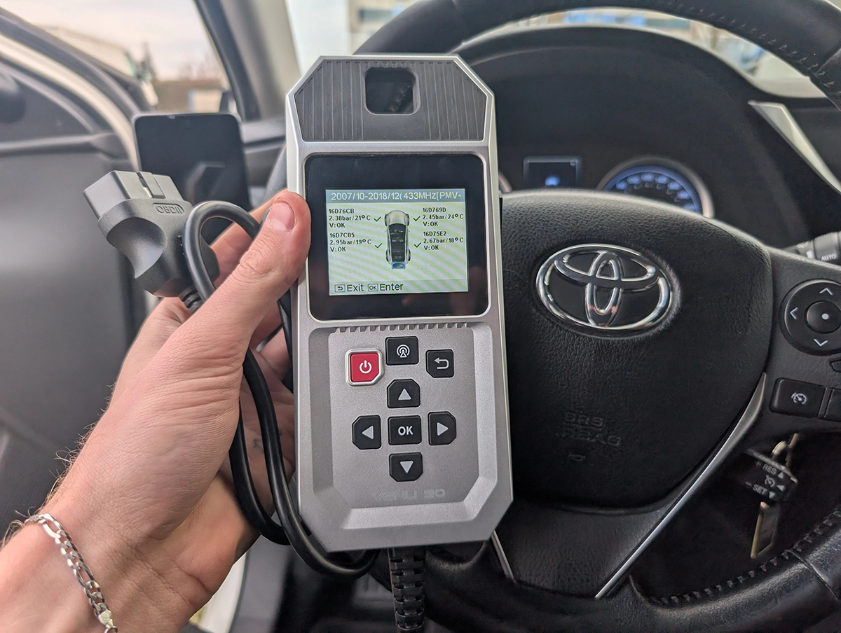 Venu 90 frequency read