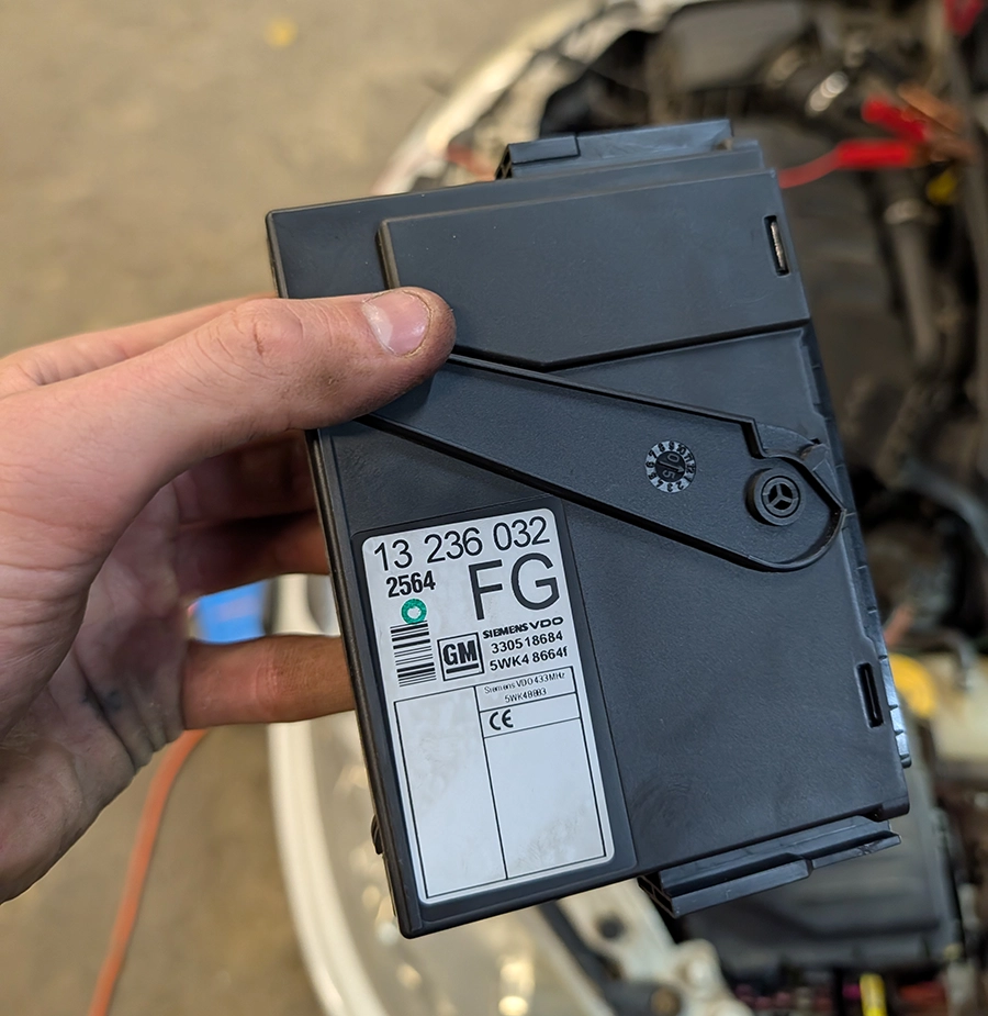 corsa C bcm part number